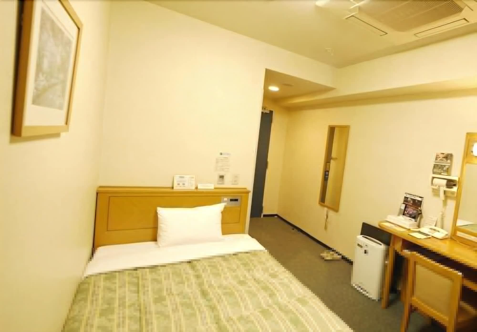 Hotel Route-Inn Osaka Honmachi Екстер'єр фото