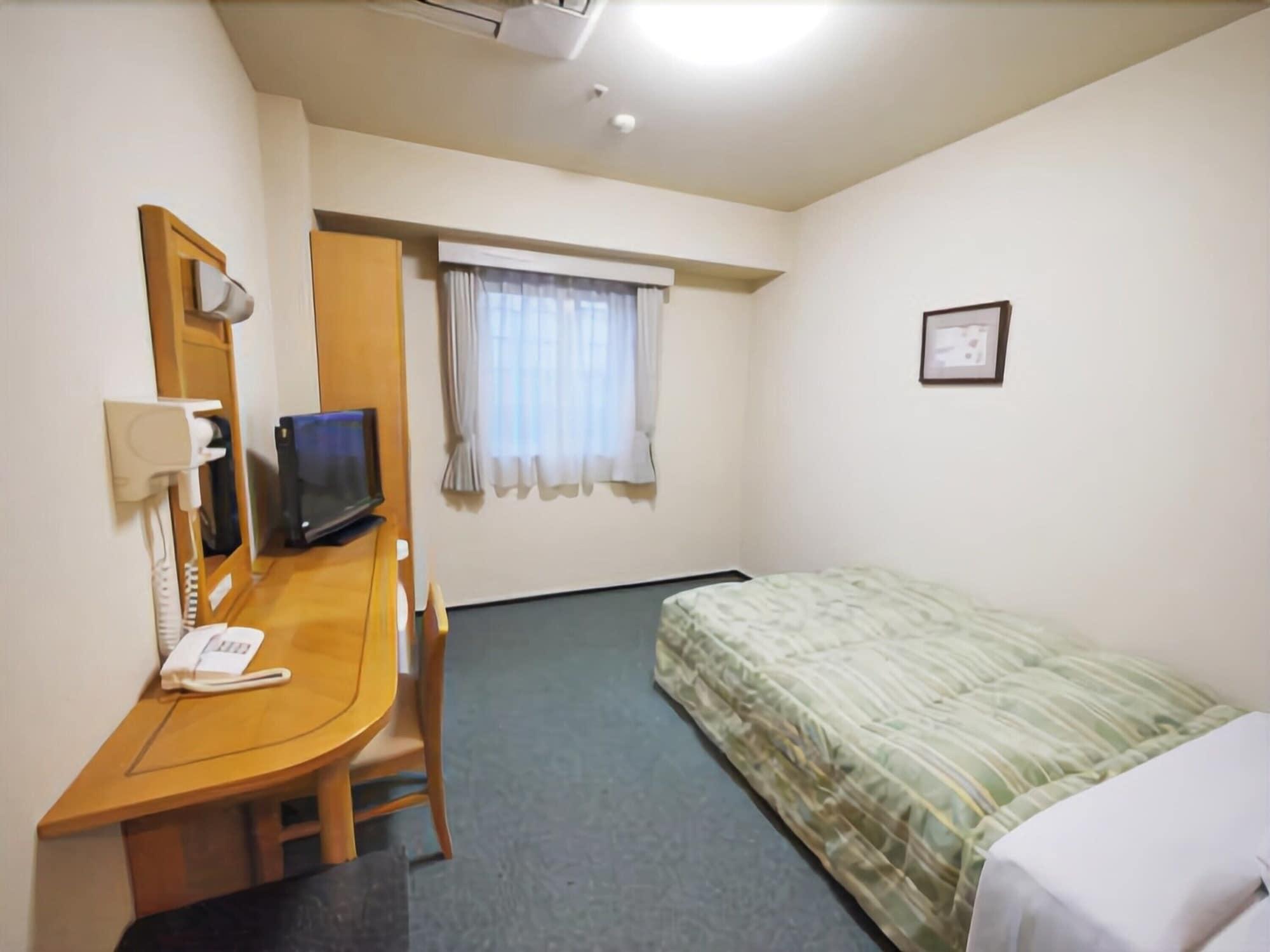 Hotel Route-Inn Osaka Honmachi Екстер'єр фото