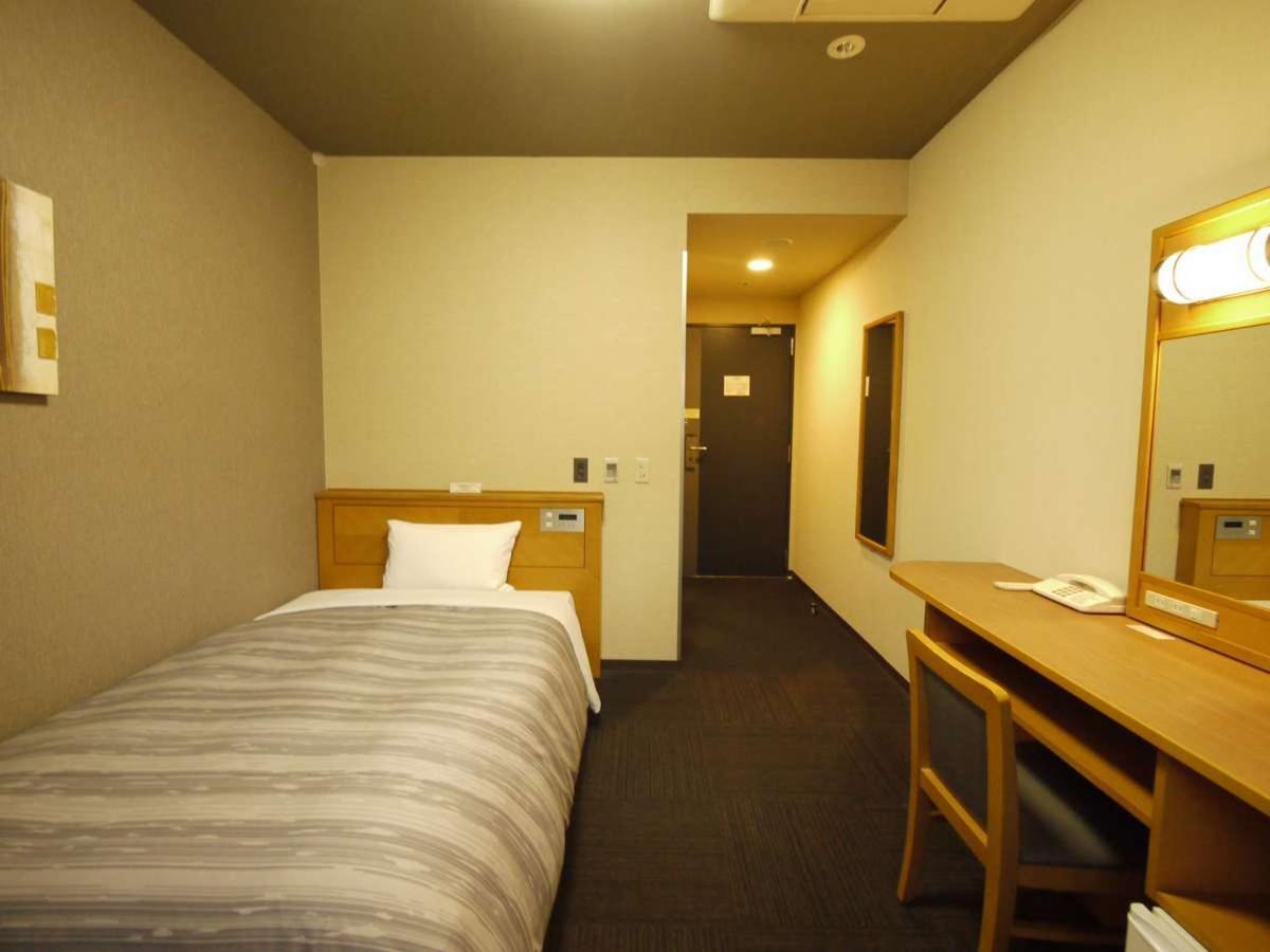 Hotel Route-Inn Osaka Honmachi Екстер'єр фото